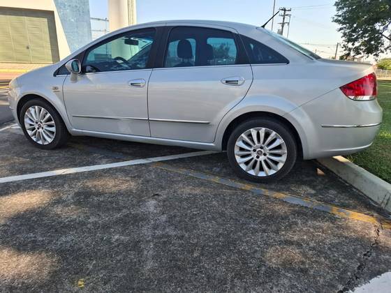 FIAT LINEA 1.8 ABSOLUTE 16V FLEX 4P AUTOMATIZADO